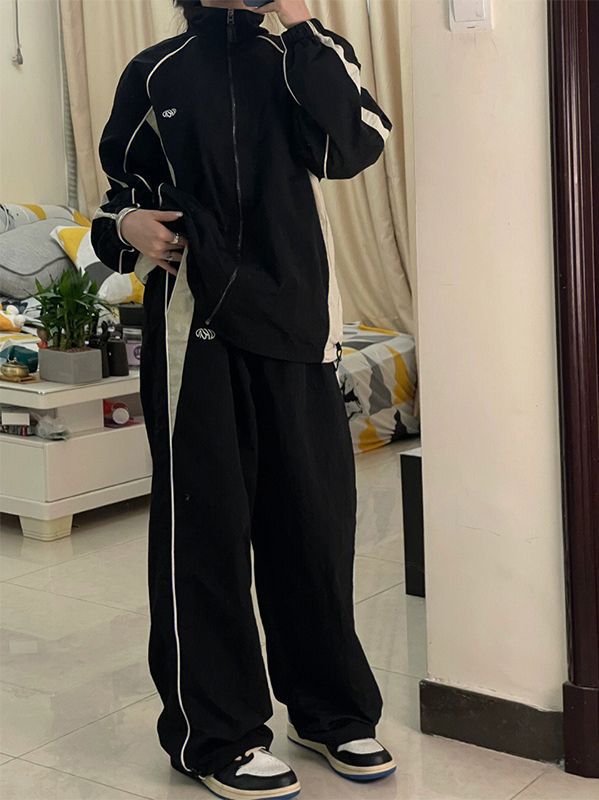 Contrast Piping Baggy High Rise Sweatpants